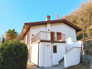 Holiday Home in Italy with Mountain Views - 9