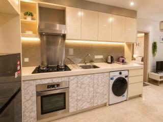 Near Pavilion Bukit Bintang Fairlane Residence Kuala Lumpur By Sunflower Suites - 4