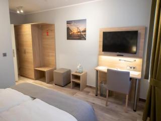 Wolfsburg Fallersleben Hotel by Belvilla - 1