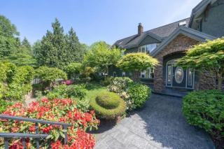 Spacious & Comfortable Villa in Coquitlam - 4