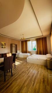 Golden Horizon House - 5