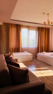 Golden Horizon House - 6