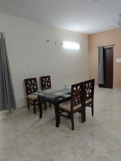Visitors Lounge by MMG - 2&3BHK Furnished - Rd 12 Banjara Hills - 1