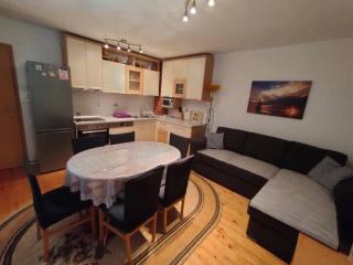 Two Bedroom Apartment with Terrace no 3 - 5