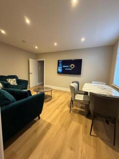 The Old School House - By Central Beach Leisure - 2