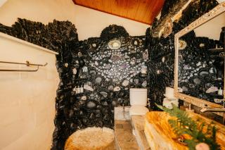 Heaven View 9 BR Best Nature Visuals Ubud Sayan - 2