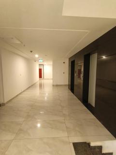 PARK HOUSE APARTMENTS BY AES HOSTING -Gulberg III - 3