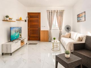 Central Comfort Apartment - Steps From All Amenities - 7