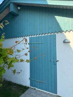Tiny Guesthouse - 8