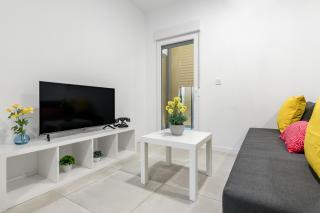 Apartment C Private Complex Metro 4pax - 8