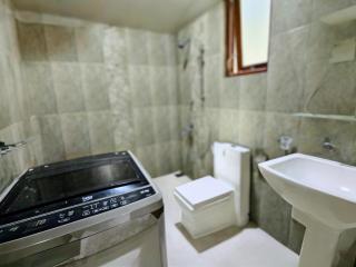 Ocean Breeze Apartment Colombo - 3