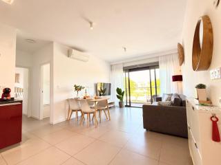 LUXURY APT with SEAVIEW ROOF NEAR THE BEACH - 3
