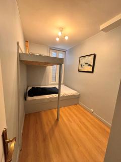 Appartement, 4 personnes, quartier de l'Isle à 700 m de la plage - 2