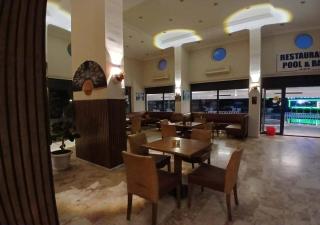 Golden Moon Apart Hotel - 4