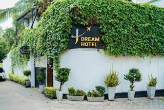 Airport J Dream Resort - 9