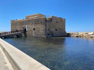Bright Cozy Paphos Escape - 6
