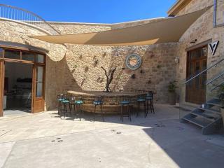 Bright Cozy Paphos Escape - 5