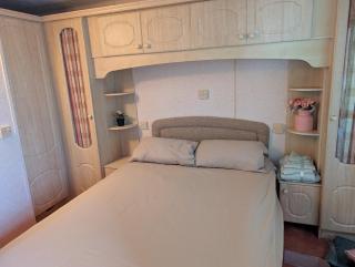 Caravan 68 The Vale - 9
