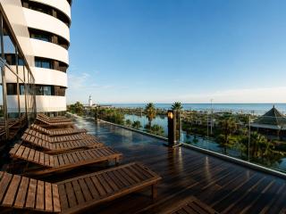VIBE Stay Apartments Batumi - Batumi - 5