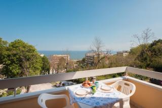 APPARTAMENTO VISTA MARE -E- con 2 camere da letto -Residence azzurro - Gabicce Mare - 0