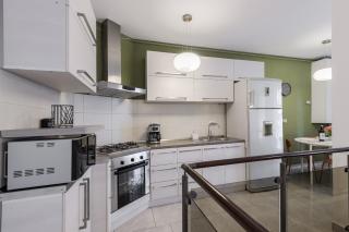 Olive Loft - Two Bedrooms - 4