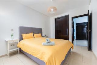 Islan Apartments near city center with swimming Pool & Ac - 4