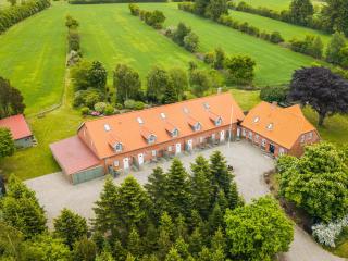 Lustrup Farmhouse - 0