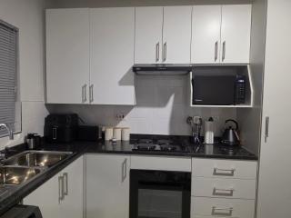 Galani Homes Comfort 2-Bed Suite - 6
