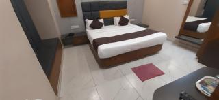 Hotel Purushottam - 0