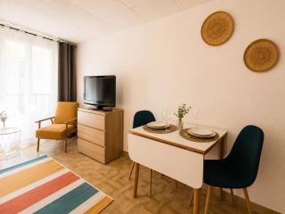 Studio spacieux centre-ville avec ascenseur - Le Bohème - 9