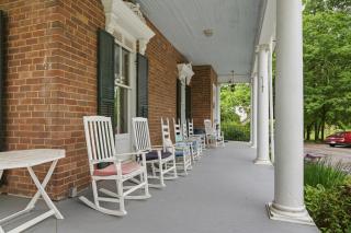 Rockwood Manor Bed & Breakfast - 2