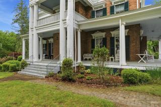 Rockwood Manor Bed & Breakfast - 8