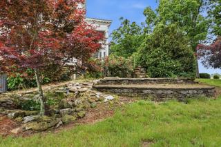 Rockwood Manor Bed & Breakfast - 1