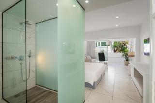 Dimitra Beach Hotel & Suites - 3