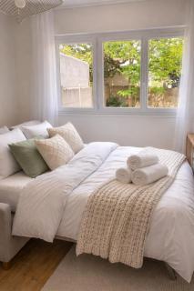 Quiet Studio with Garden View in La Rochelle - 4