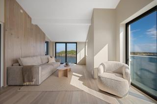 Top apartment with amazing views - 9