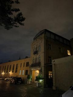 Old Str Terrace Hotel - 7