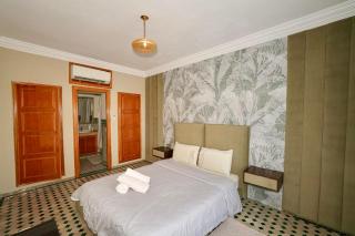 Authentic Moroccan Apartment in the Heart of Gueliz with 3 Bedrooms - 2