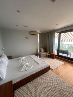 Blue Horizon Pomorie - Sea View Apartment - 4