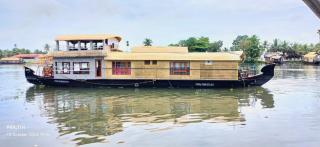 Aagaman house boats - 9