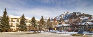 Coast Canmore Hotel & Conference Centre - 8
