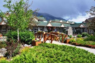 Coast Canmore Hotel & Conference Centre - 1