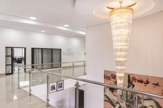 Emirates Hotel - 4