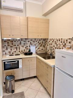 Mitro Guesthouse - 1