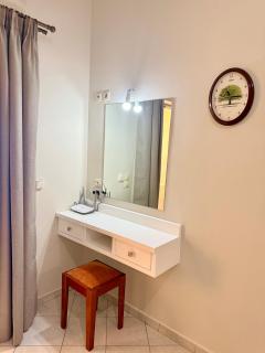 Mitro Guesthouse - 5