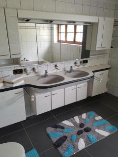 Ferienwohnung La Perla - Seepferdchen mit Boxspringbett und großem Bad - 4