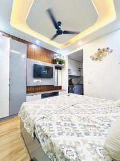 Greater noida BNB & Stay - 8