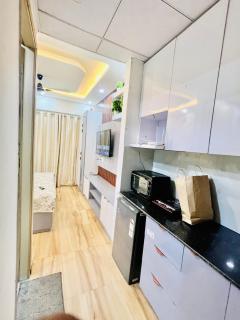 Greater noida BNB & Stay - 9