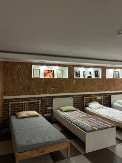 Mang’o Hostel - 8
