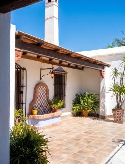 Charming House in La Campana with Mountain View - 4